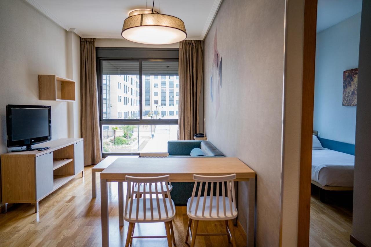 Compostela Suites Μαδρίτη Εξωτερικό φωτογραφία