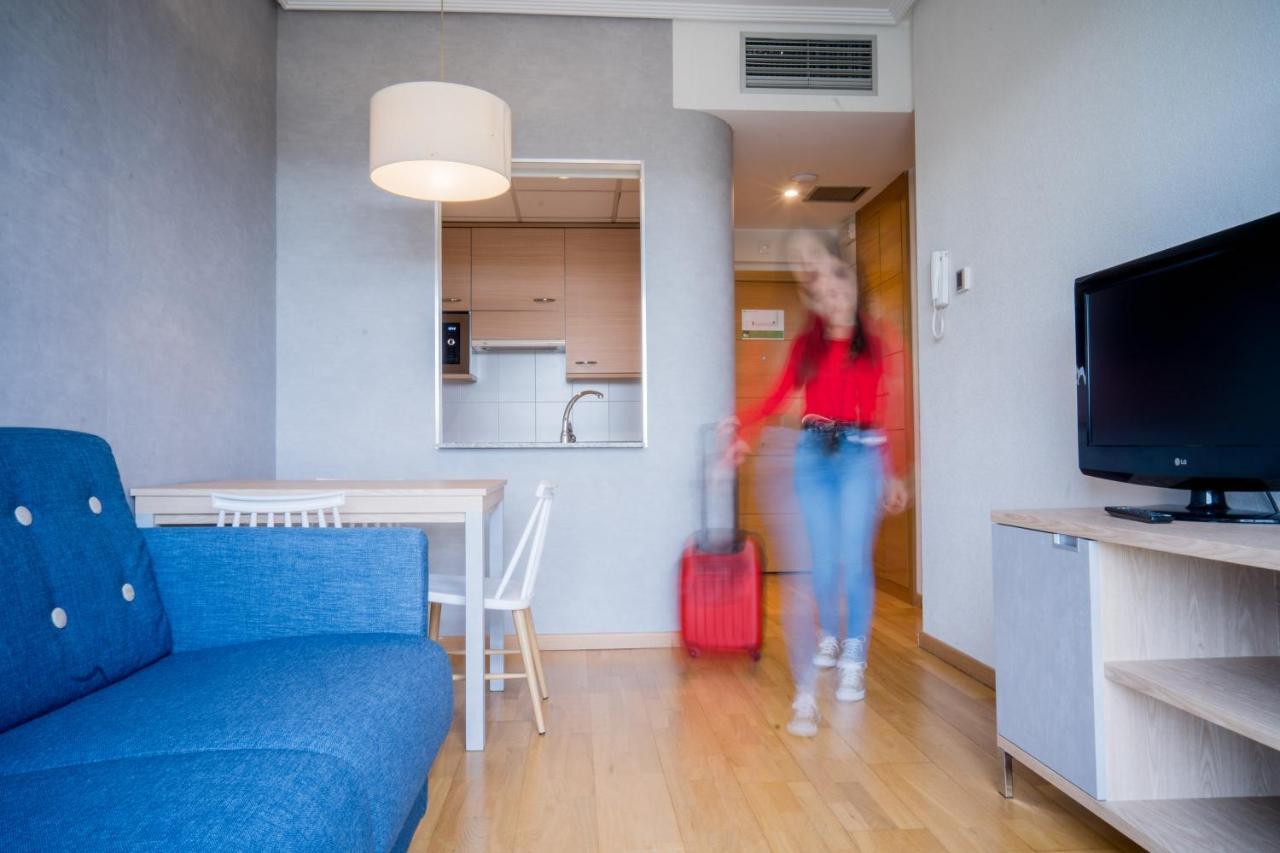 Compostela Suites Μαδρίτη Εξωτερικό φωτογραφία