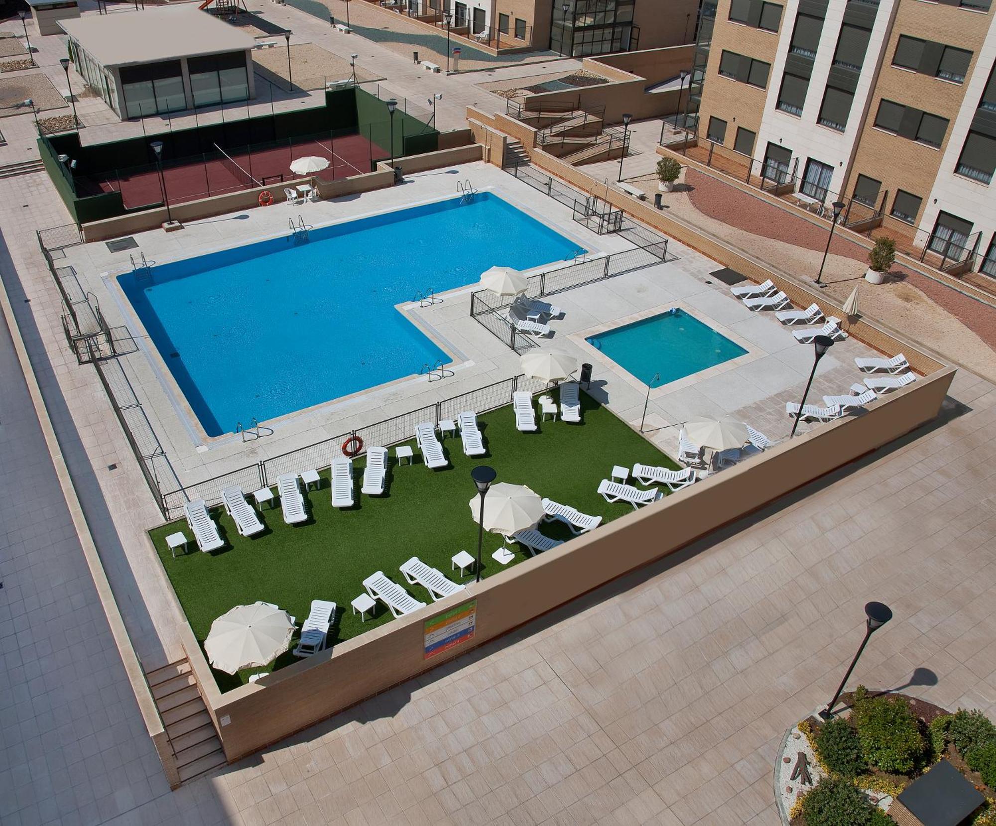 Compostela Suites Μαδρίτη Εξωτερικό φωτογραφία